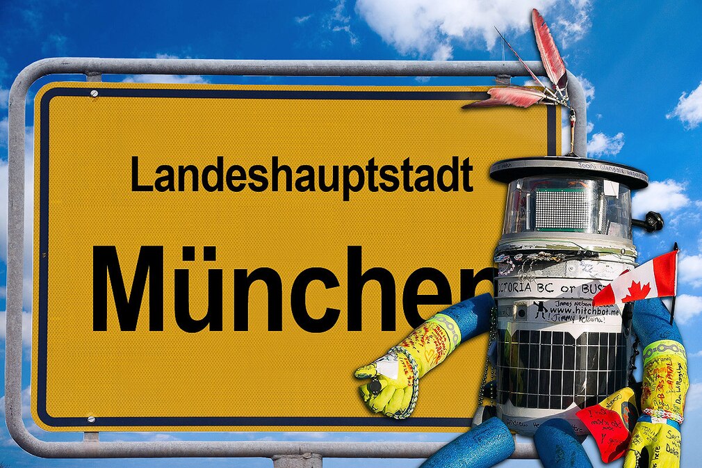 Hitchbot am Brandenburger Tor
