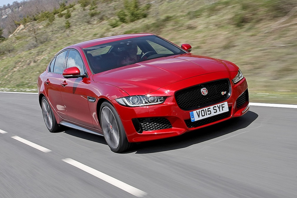 Jaguar XE