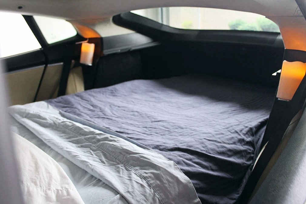 Tesla Model S als Hotelzimmer