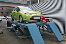 Ford Fiesta, Gebrauchtwagen, Hebebühne