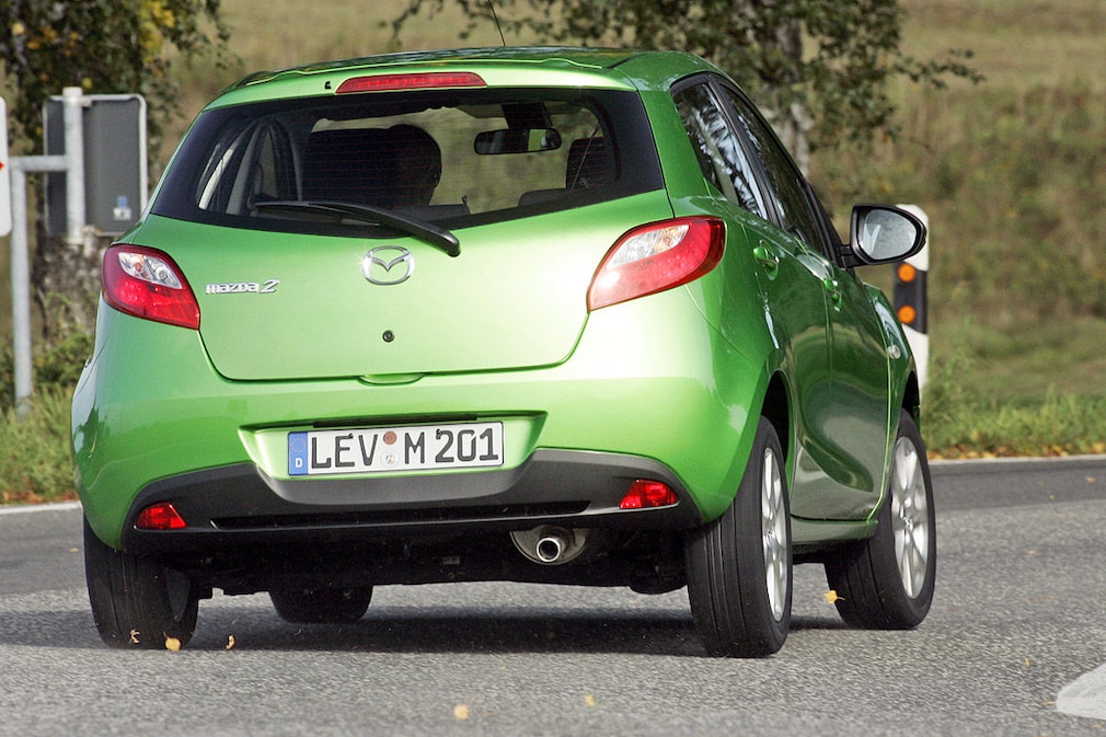 Mazda2