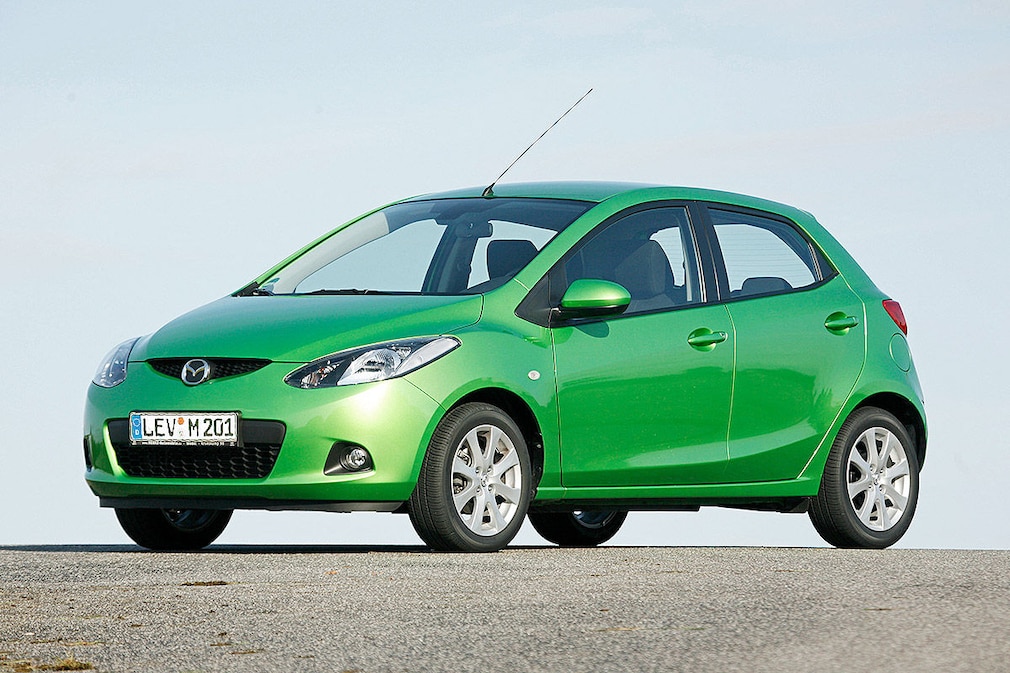Mazda2