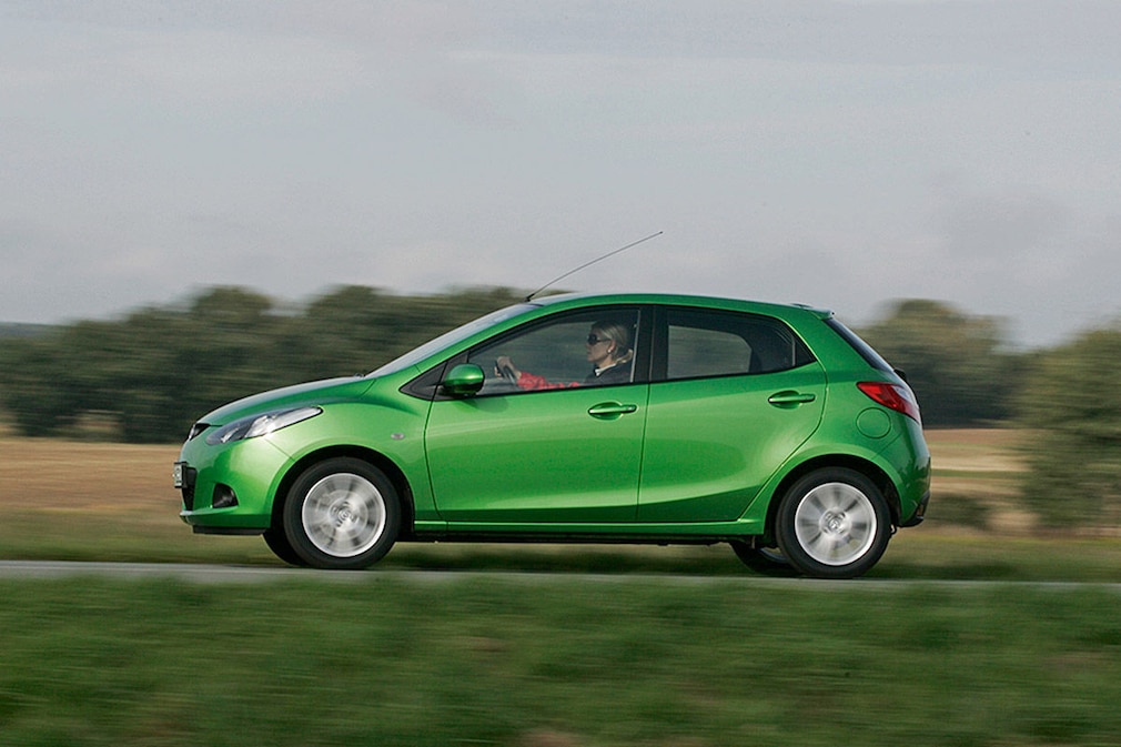 Mazda2