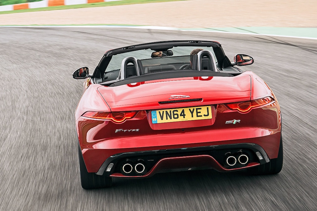 Jaguar F-Type AWD R