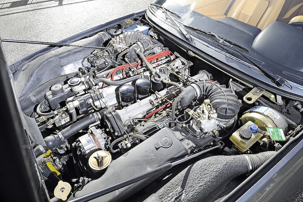 Ferrari 412