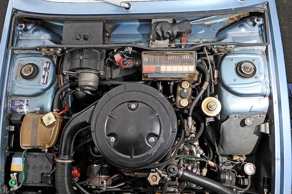 Lancia Gamma 2500