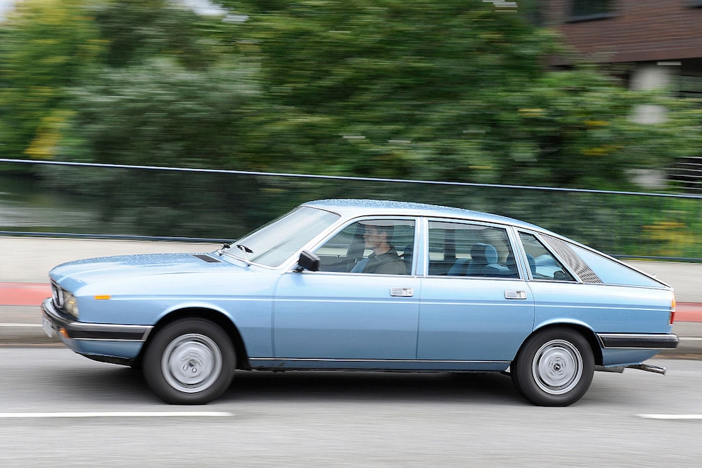 Lancia Gamma 2500