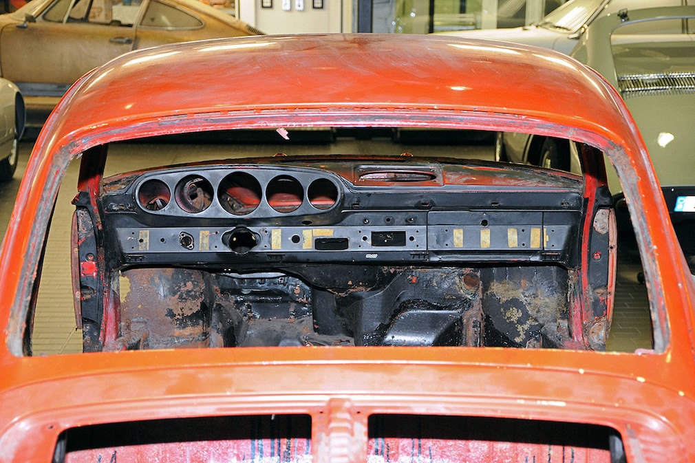 901-Fund in Brandenburg: Der Porsche aus der Scheune