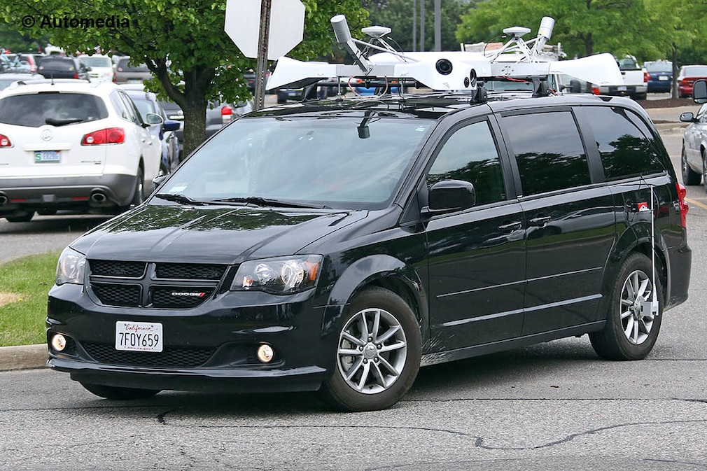 Erlkönig Dodge Grand Caravan Apple’s “Project Titan”
