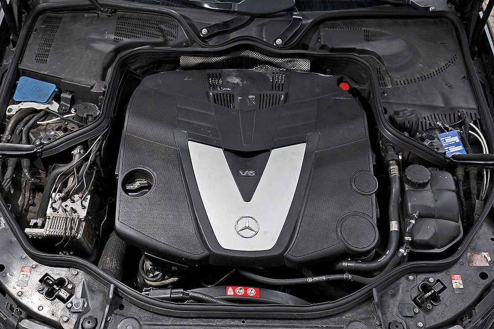 Mercedes E 320