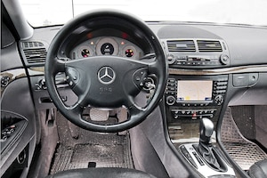 Mercedes E 320