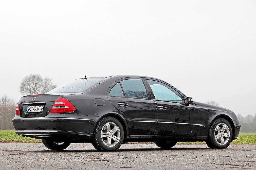 Mercedes E 320