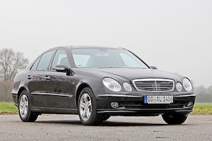 Mercedes E 320