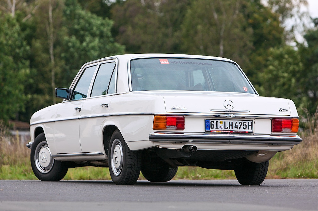 Mercedes 200/8 Mercedes 200/8