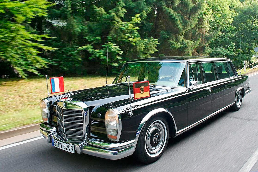 Mercedes Pullman 600