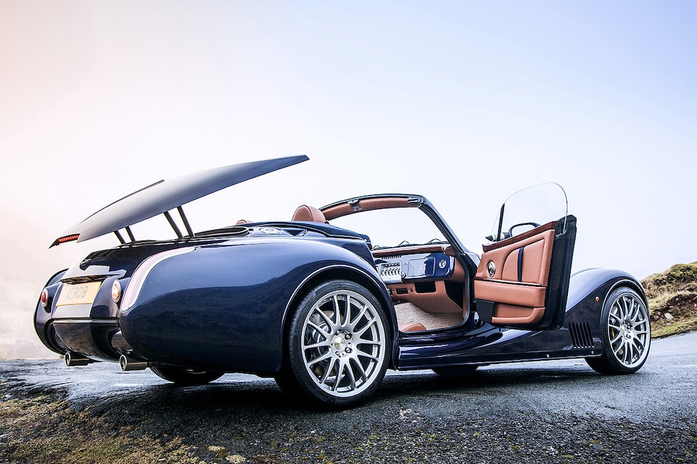 Morgan Aero 8