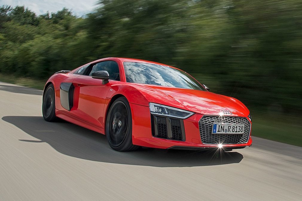 Audi R8 V10 Plus
