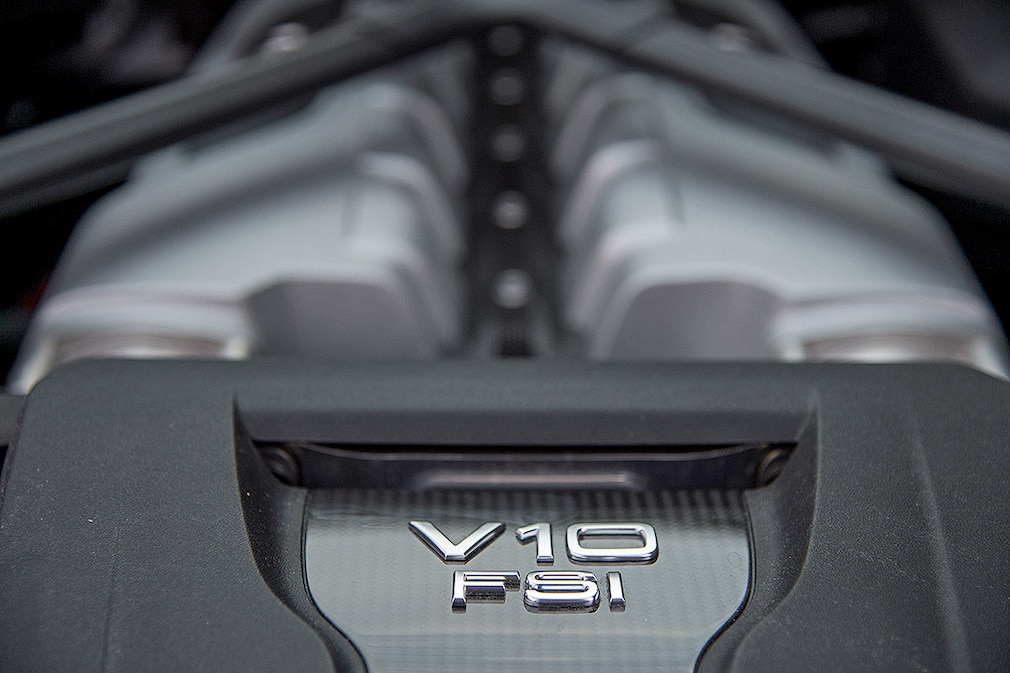 Audi R8 V10 Plus
