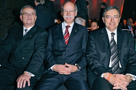 V.l.: VW Vorstandsvorsitzender Dr- Martin Winterkorn Daimler Vorstandsvorsitzender Dr. Dieter Zetsche und BMW Vorstandsvorsitzender Dr. Norbert Reithofer