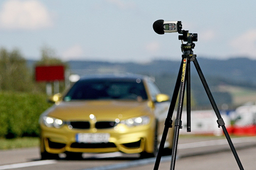BMW M4, Sommerreifen-Test, Geräuschmessung