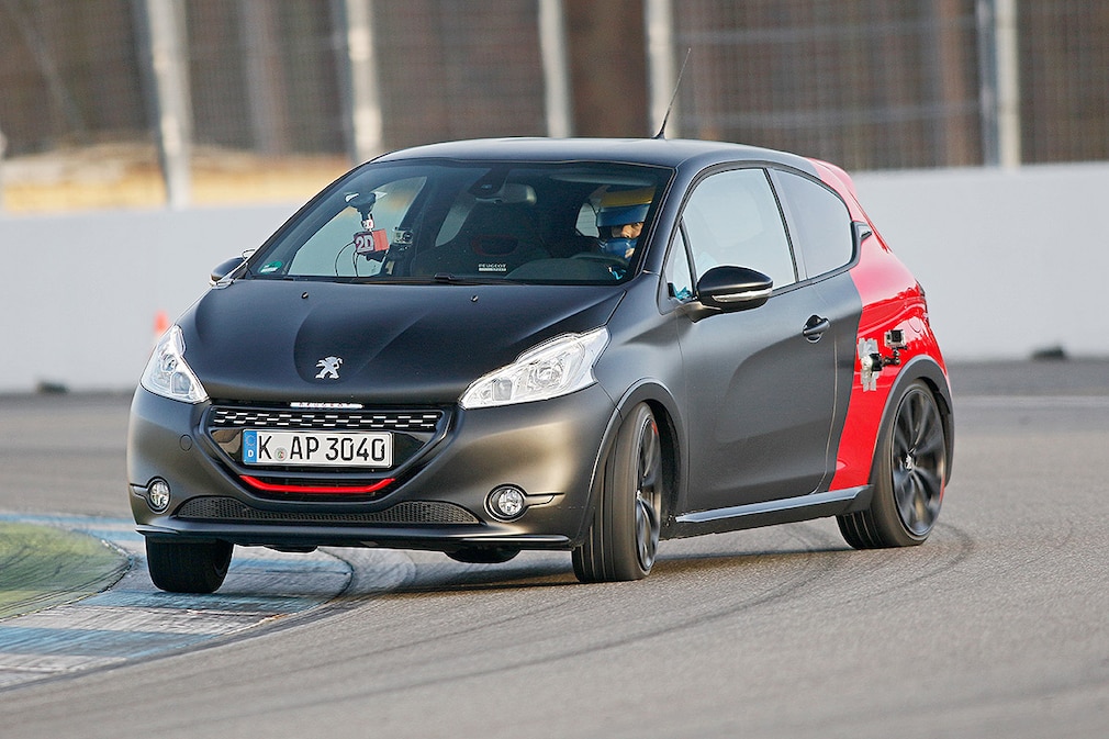 Peugeot 208 GTI 30th