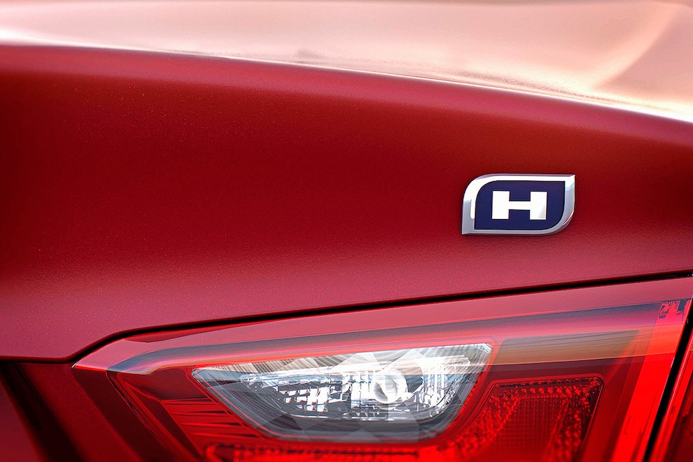 Chevrolet Malibu Hybrid