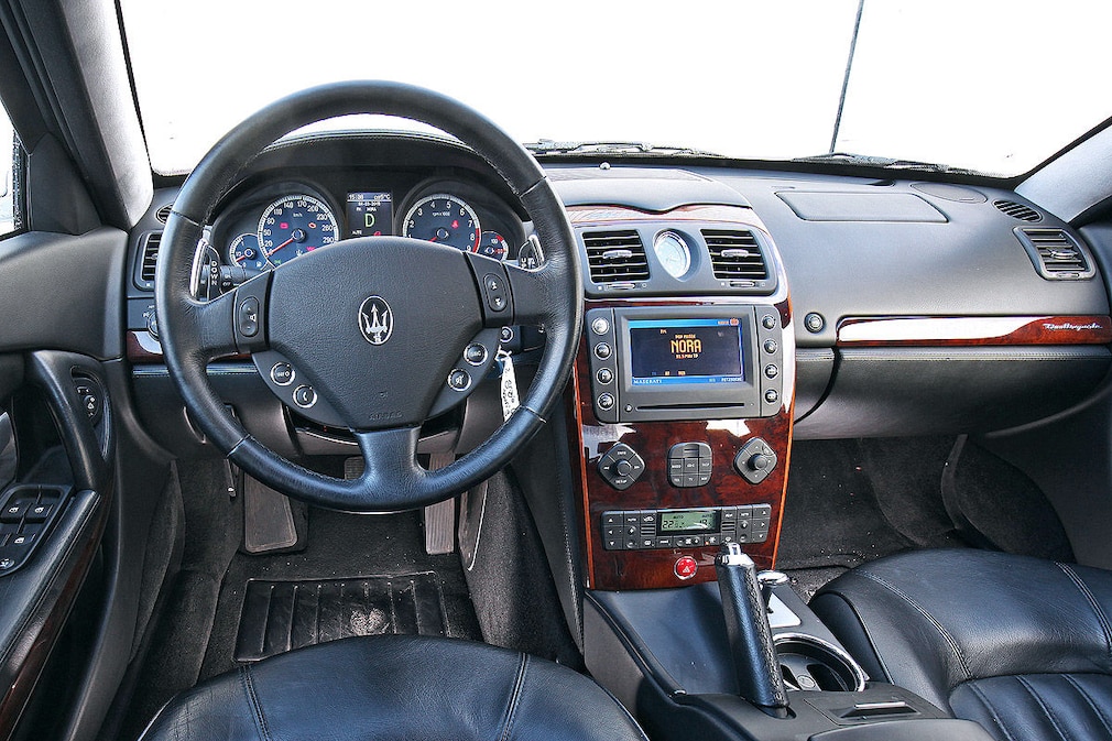 Maserati Quattroporte