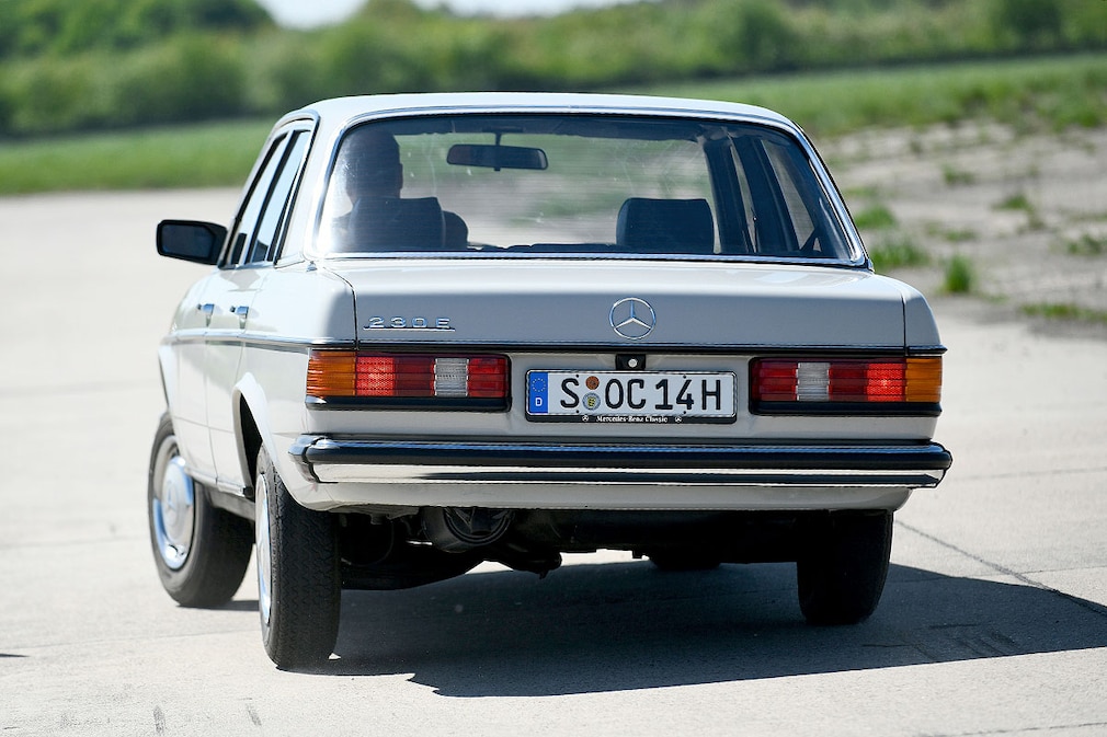 Mercedes 230 E (W123)