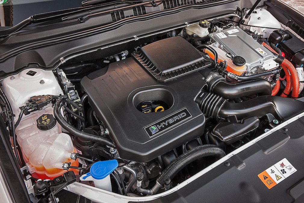 Ford Mondeo Plug-in-Hybrid Motorraum