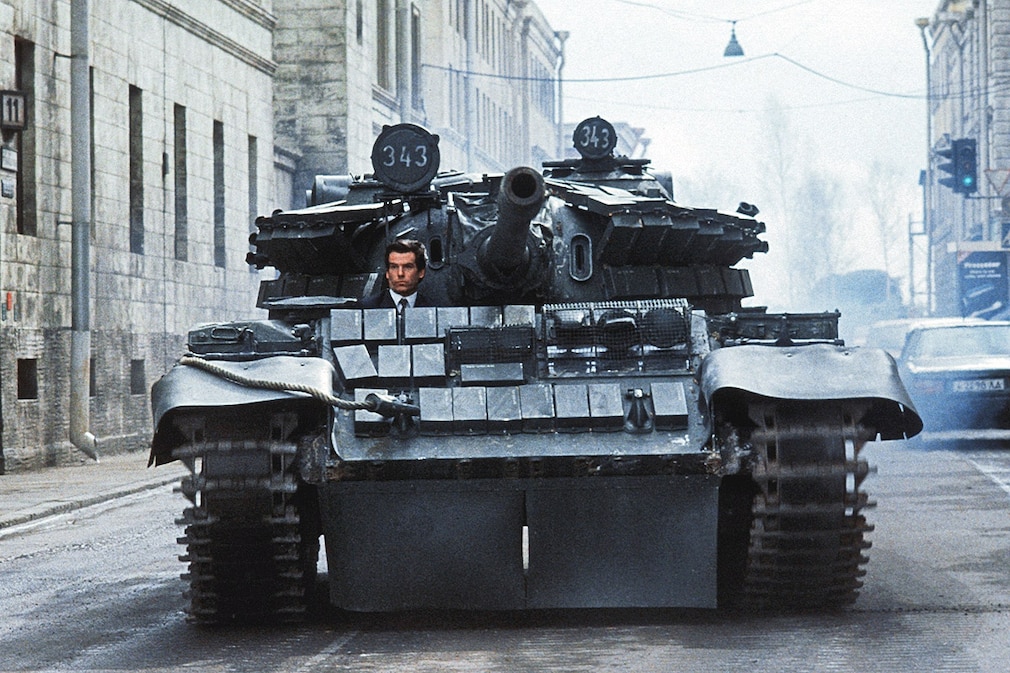 Panzer T55 M5 James Bond 007 Pierce Brosnan Goldeneye Panzer T55 M5 James Bond 007 Pierce Brosnan Goldeneye