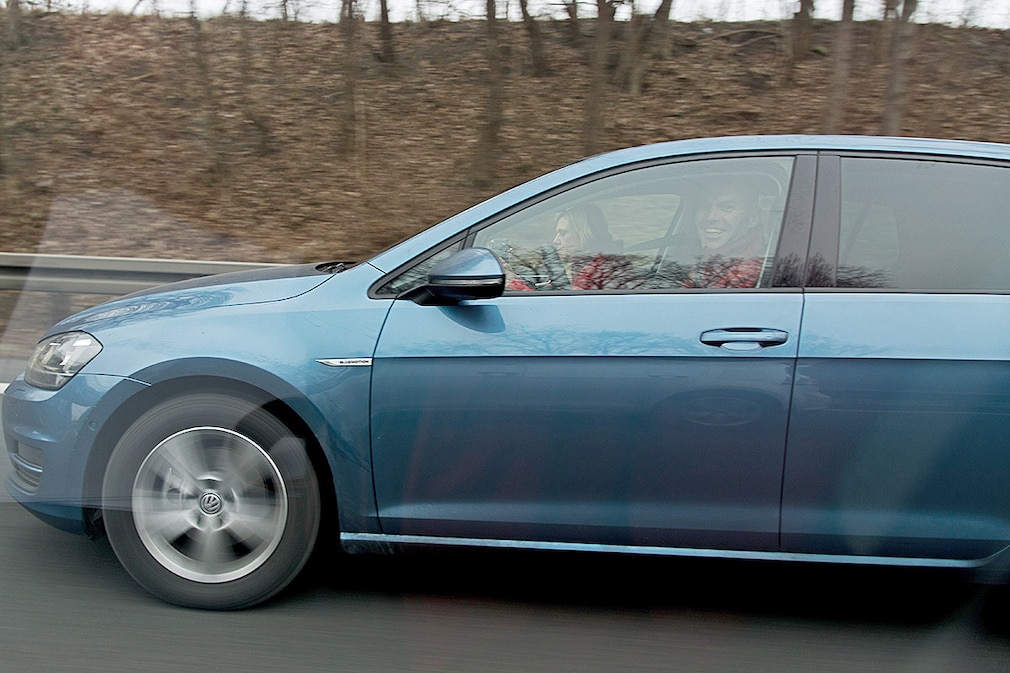 VW Golf TGI