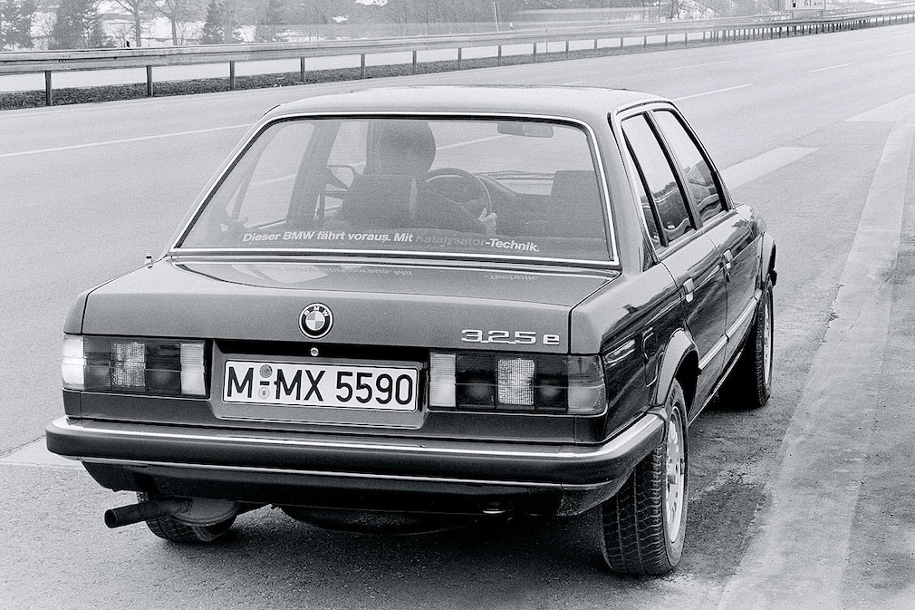 BMW 325e (E 30) (1985} BMW 325e (E 30) (1985}