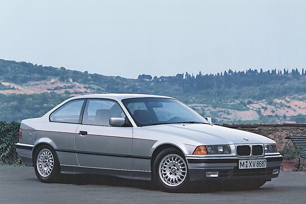 BMW 3er Coupé (E 36) (1992) BMW 3er Coupé (E 36) (1992)