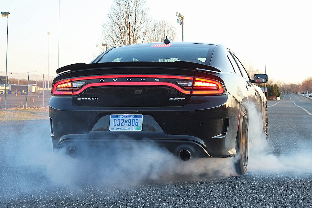Dodge Charger SRT Hellcat
