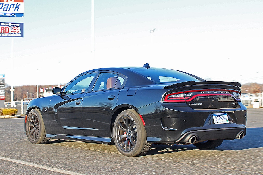 Dodge Charger SRT Hellcat