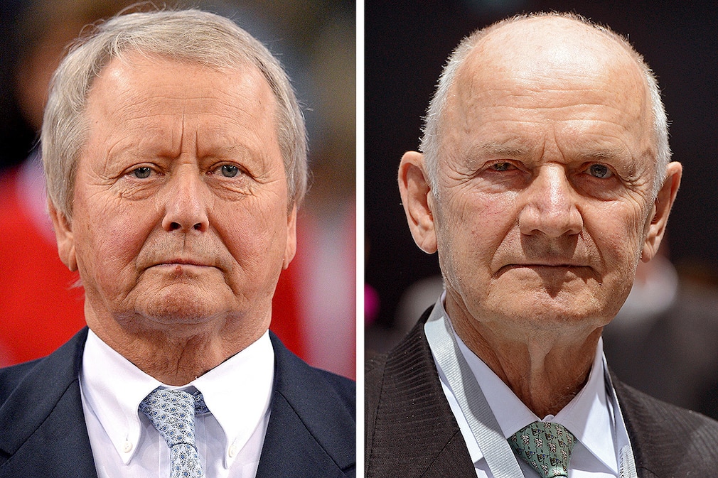 Wolfgang Porsche (l), der Aufsichtsratsvorsitzende des Stuttgarter Sportwagenherstellers Porsche Holding, aufgenommen am 28.04.2013 in der Porsche-Arena und der Aufsichtsratsvorsitzende der Volkswagen AG, Ferdinand Piech, aufgenommen am 25.04.2013 in Hannover während der Hauptversammlung der Volkswagen AG (Bildkombo). Im Streit um die Übernahmeschlacht von Porsche und Volkswagen vor sechs Jahren hat ein Hedgefonds seine Klage auf Piëch und Porsche ausgeweitet. Der US-Investor Elliott Associates fordere nun auch von den beiden Aufsichtsratsmitgliedern der Porsche AG persönlich Schadensersatz in Höhe von 1,8 Milliarden Euro, berichtet der «Spiegel». Ein Sprecher des Stuttgarter Autobauers bestätigte den Bericht am Sonntag (02.02.2014) und betonte, dass Elliott Porsche schon 2012 auf diese Summe verklagt habe. Fotos: Bernd Weißbrod/Jochen Lübke/dpa