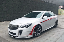 Irmscher Opel Insignia Viertürer (Shanghai 2015)