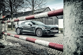 Ford Mustang 5.0 TI VCT V8 Aufmacher
