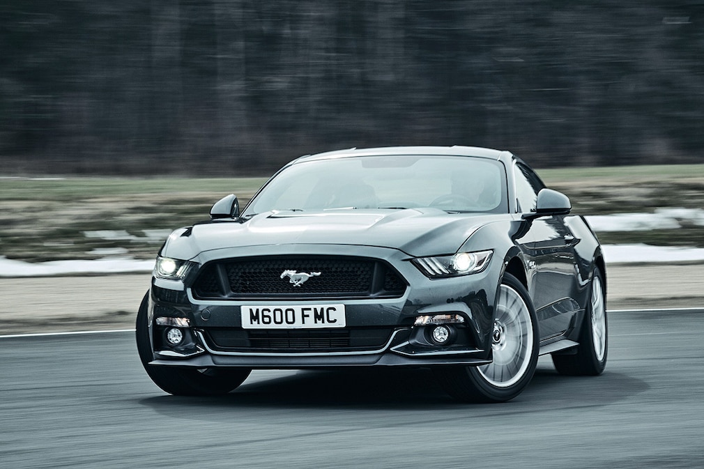 Ford Mustang 5.0 TI VCT V8 am Schleizer Dreieck