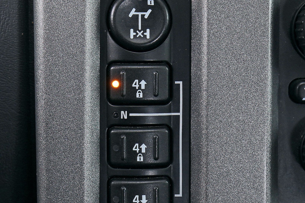 Hummer H2