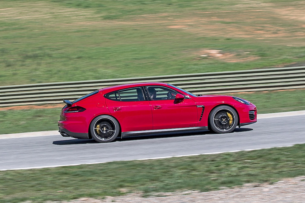 Porsche Panamera GTS
