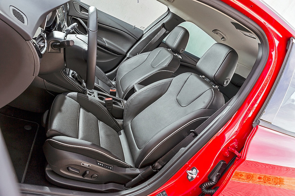 Opel Astra 1.6 CDTI !!! SPERRFRIST 22.September.2015 00:01 Uhr !!!