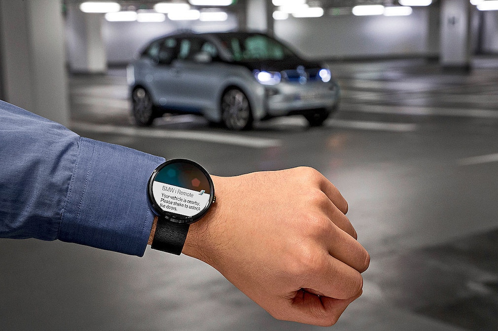 BMW Smartwatch mit i Remote App für den i3