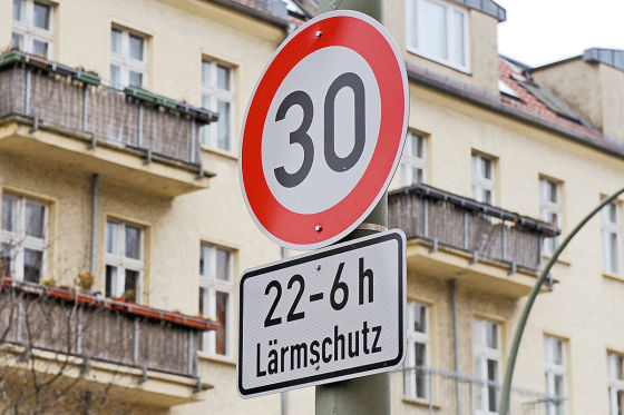 Verkehrsversuch: Frankfurt testet Tempo 30