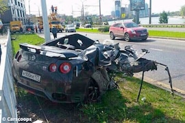 Fußballer Andrey Yeshchenko  Unfall mit Nissan GT-R 