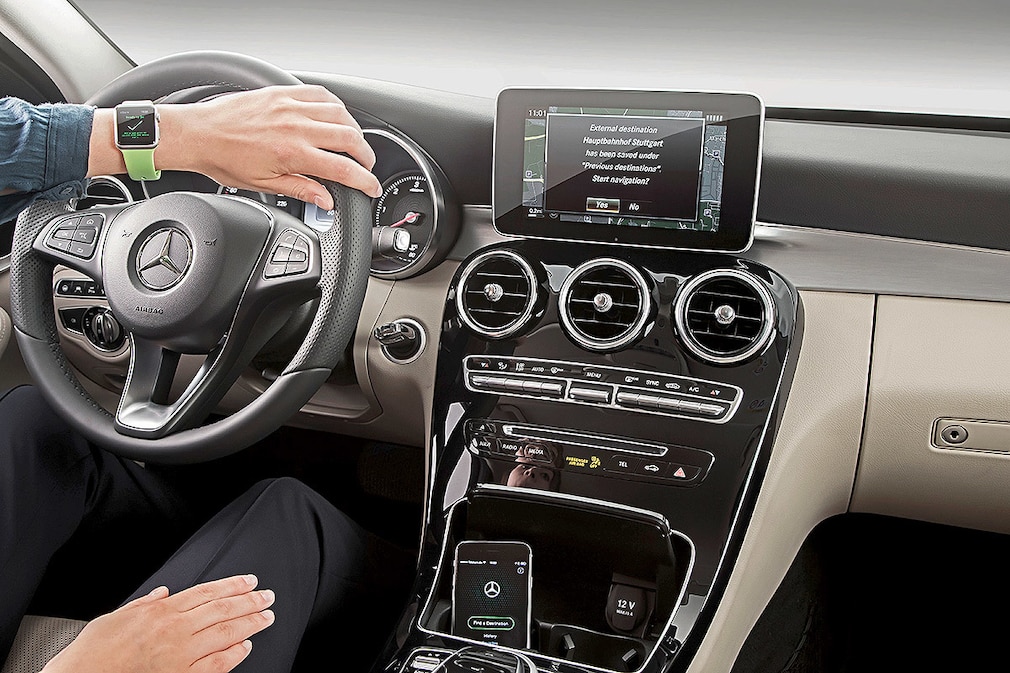 Mercedes-Benz Companion App - Apple Watch Mercedes-Benz Companion App - Apple Watch