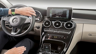 Mercedes-Benz Companion App - Apple Watch