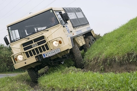 Steyr-Daimler-Puch Pinzgauer 6x6