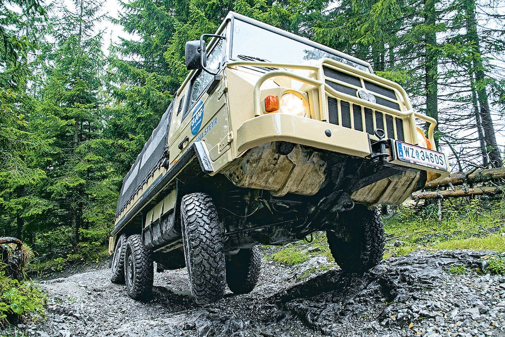 Pinzgauer 6x6