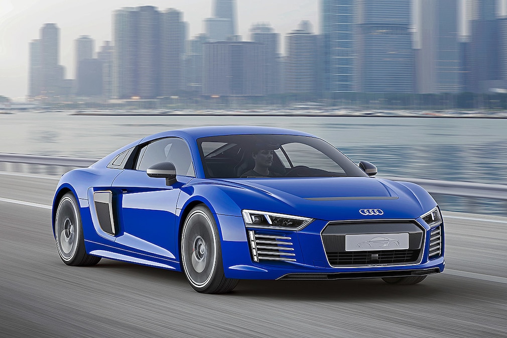 Audi R8 e-tron piloted driving